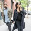 Kanye West et Kim Kardashian surpris dans le quartier de Soho à New York, quelques heures avant le MET Ball. Le 6 mai 2013.