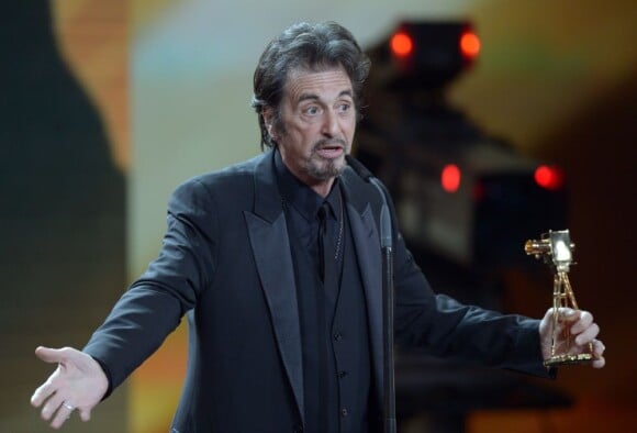 Al Pacino ici lors des Golden Camera Awards à Berlin, le 2 février 2013, quitte Moi, moche et méchant 2.