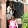 Alessandra Ambrosio emmène sa fille Anja chez le medecin à Santa Monica, le 6 mai 2013