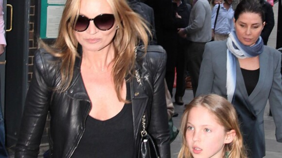 Kate Moss : Dolce vita avec son amoureux, virée nocturne avec sa fille Lila