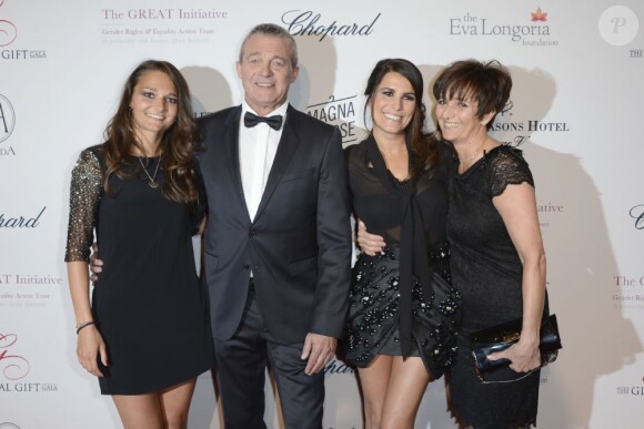Karine Ferri, Pierre Lemarchal avec sa femme Laurence et sa fille Leslie à la 4eme édition du Global Gift Gala au George-V à Paris, le 13 mai 2013.