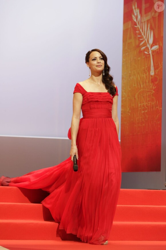 Bérénice Béjo ouvre le Festival de Cannes 2012.
