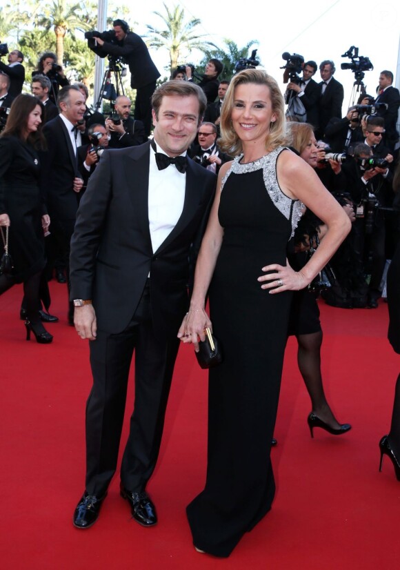L'animatrice Laurence Ferrari et son mari Renaud Capuçon à la montée des marches du film Le Passé, lors du 66e Festival du film de Cannes, le 17 mai 2013.
