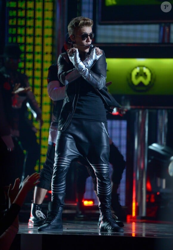 Justin Bieber sur la scène des Billboard Music Awards à Las Vegas, le 19 mai 2013.