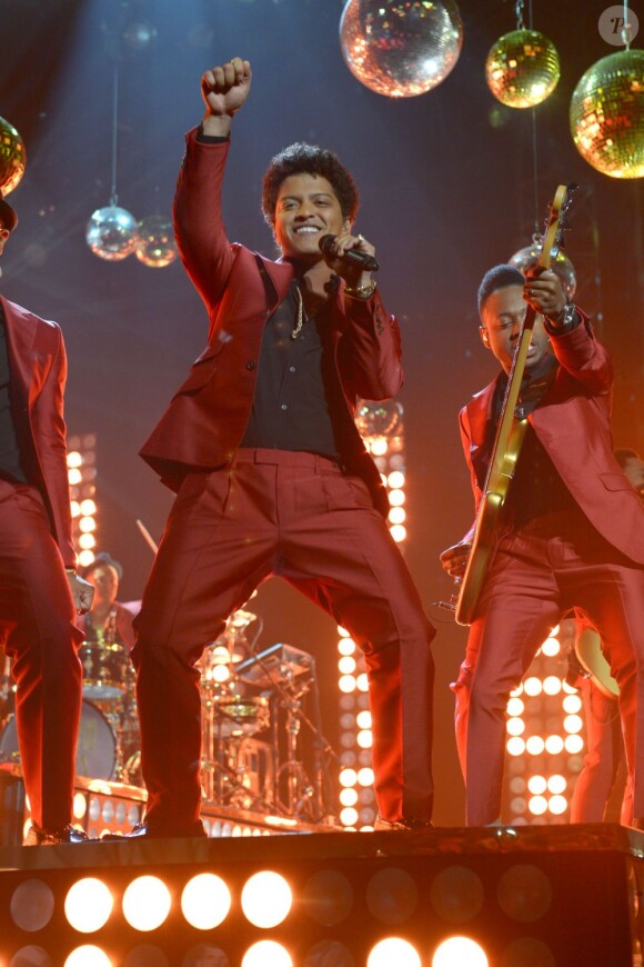 Bruno Mars sur la scène des Billboard Music Awards à Las Vegas, le 19 mai 2013.