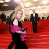 Catherine Deneuve lors de la montée des marches le 21 mai 2013 lors du Festival de Cannes, pour la présentation des films La Grande Bellezza et Les Salauds