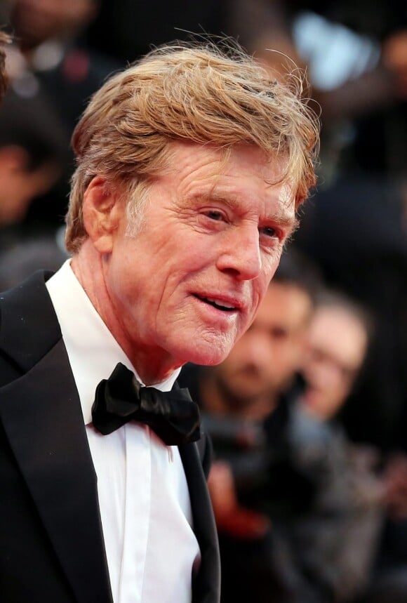 Robert Redford lors de la montée des marches du film "All is lost" lors du 66e Festival du film de Cannes, le 22 mai 2013