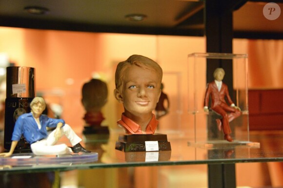 La vente aux enchères des objets personnels de Claude François s'est déroulée samedi 25 mai, à l'hôtel Drouot à Paris.