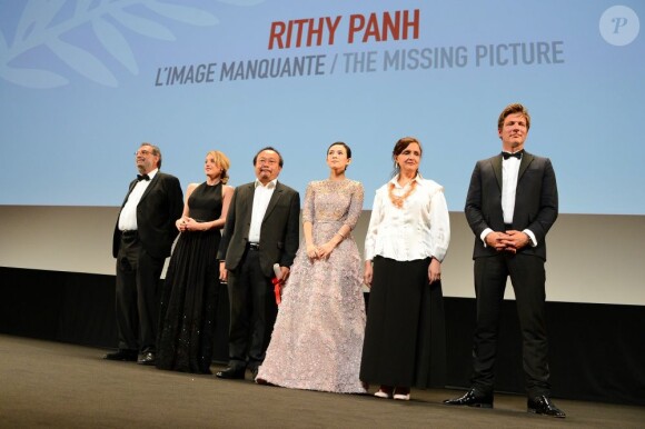 Enrique Gonzalez, Ludivine Sagnier, Rithy Panh, Zhang Ziyi, Ilda Santiago, Thomas Vinterberg et Alain Guiraudie lors de la remise des prix de la section Un Certain Regard au Festival de Cannes le 25 mai 2013