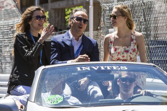 Pierre Casiraghi et sa compagne Beatrice Borromeo visitant les paddocks du Grand Prix de F1 de Monaco le 26 mai 2013