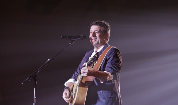Patrick Bruel lors de son concert le 21 mai 2013 à Beauvais