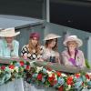 Les princesses Beatrice et Eugenie d'York assistent à la course de chevaux Investec Derby à Epsom au Royaume-Uni. Le 1 er juin 2013.
