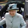 La reine Elizabeth II à la course de chevaux Investec Derby à Epsom au Royaume-Uni. Le 1 er juin 2013.