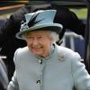 La reine Elizabeth II à la course de chevaux Investec Derby à Epsom au Royaume-Uni. Le 1 er juin 2013.