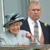La reine Elizabeth II et le prince Albert assistent à la course de chevaux Investec Derby à Epsom au Royaume-Uni. Le 1 er juin 2013.