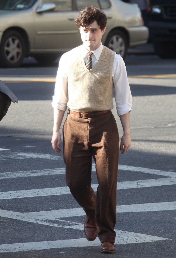 Daniel Radcliffe sur le tournage du film Kill Your Darlings à New York le 17 avril 2012