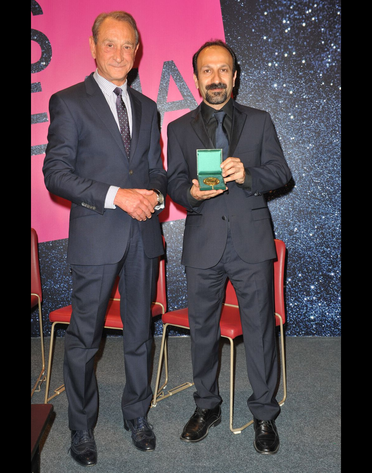 Photo : Bertrand Delanoë et Ashgar Farhadi lors de la remise au ...