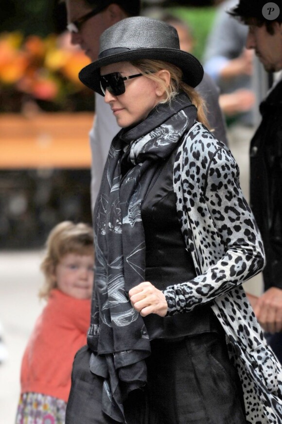 Madonna dans les rues de New York, le 8 juin 2013.