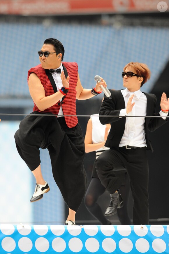 Psy lors du Summertime Ball organisé par Capital FM au stade de Wembley à Londres le 9 juin 2013.