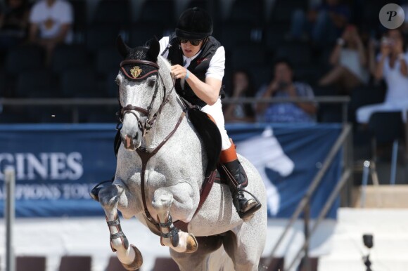 Guillaume Canet sur Jumping Star Callius dans le Prix Licarzo CSI 1*, première épreuve du Jumping international de Cannes, qu'il a remporté sur Padisha de Mars le 13 juin 2013 au stade des Hespérides, en marge de son tournage à Nice avec André Téchiné et Catherine Deneuve.