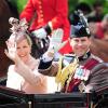 La comtesse Sophie de Wessex et son époux le prince Edward le 15 juin 2013, lors de la procession de la famille royale à l'occasion de la parade Trooping the Colour, à la gloire des forces armées et de l'anniversaire de la souveraine, Elizabeth II.