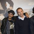 Jamel Debbouze et le réalisateur Mohamed Hamidi à la première du film Né quelque part à Rosny le 17 juin 2013.