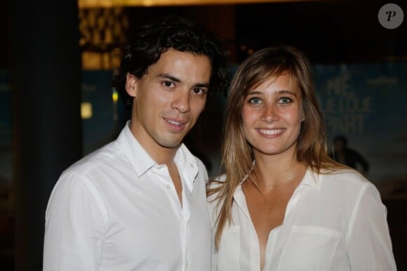 Tewfik Jallab et Julie de Bona à la première du film Né quelque part à Rosny le 17 juin 2013.