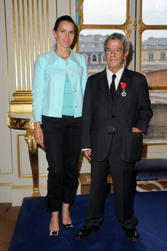 Maurice Benichou, fait officier dans l'ordre de la Légion d'honneur à Paris au ministère de la Culture à Paris le 19 juin 2013