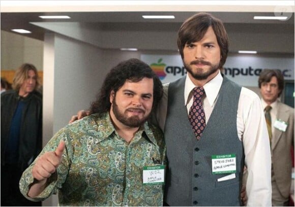 Ashton Kutcher et Josh Gad dans Jobs.