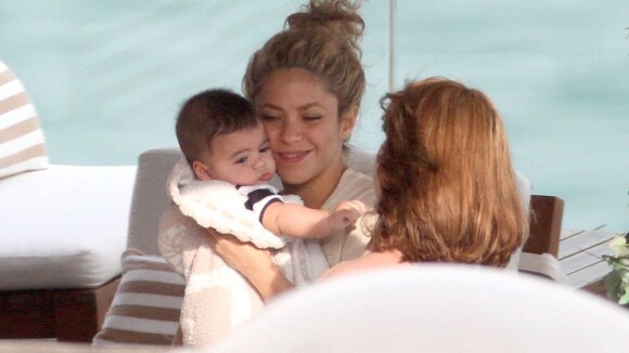 Shakira : Maman câline avec son petit Milan avant de retrouver Gerard Piqué