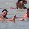 Duncan James et Lee Ryan du groupe Blue à Miami, le 25 juin 2013 à la plage.