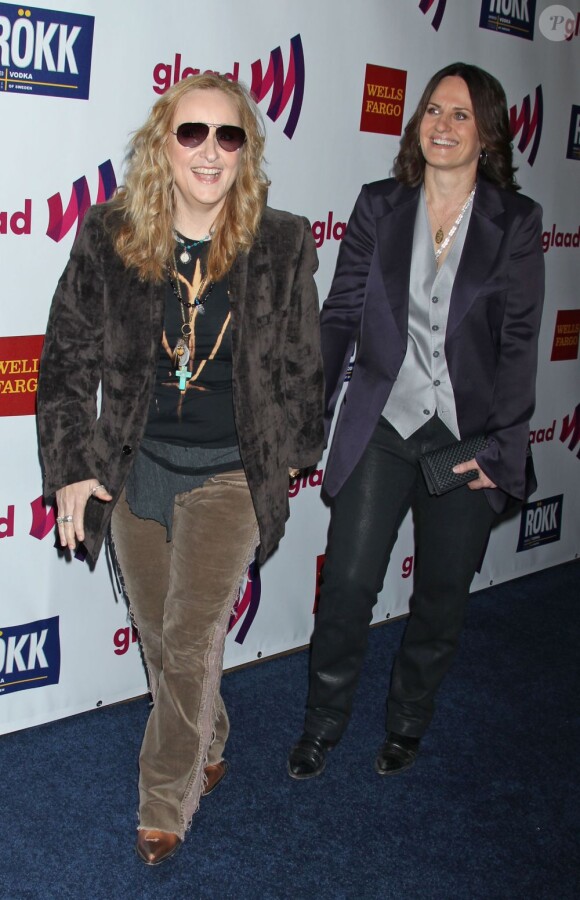 Melissa Etheridge et sa compagne Linda Wallen à Los Angeles, le 10 avril 2010.