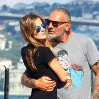 Christian Audigier et sa belle Nathalie Sorensen: Amoureux et tendres à Istanbul