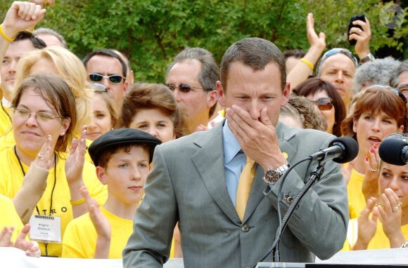 Lance Armstrong devant le Capitol le 17 mai 2006 à Washington