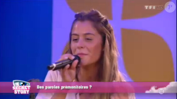 Anaïs dans la quotidienne de Secret Story 7 le vendredi 28 juin 2013 sur TF1