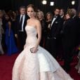  Must have de l'été : la pochette, l'it-bag de Jennifer Lawrence  