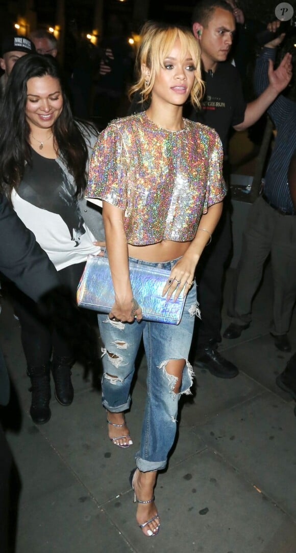 Must have de l'été : la pochette, l'it-bag de Rihanna