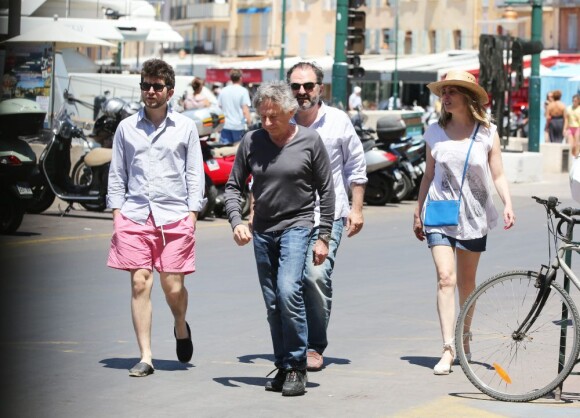 Roman Polanski, sa femme Emmanuelle Seigner et Denis Olivennes sur le port de Saint-Tropez, le 30 Juin 2013.