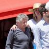 Roman Polanski, sa femme Emmanuelle Seigner et Denis Olivennes sur le port de Saint-Tropez, le 30 juin 2013.