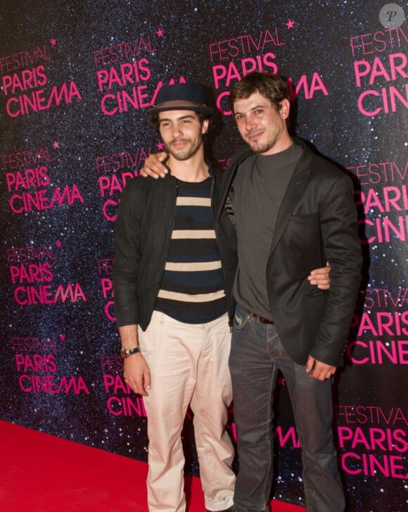 Tahar Rahim et Johan Libéreau lors du Festival Paris Cinéma, le 5 juillet 2013