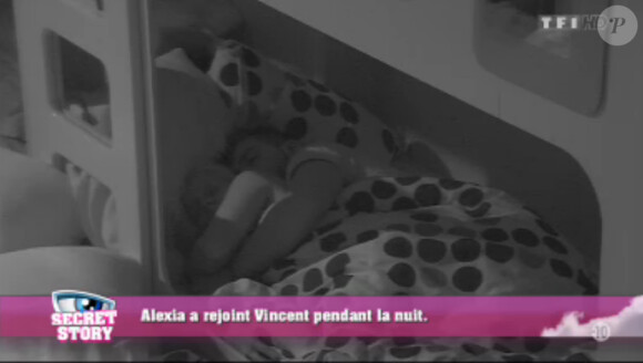 Alexia et Vincent dans la quotidienne de Secret Story 7 sur TF1 le lundi 8 juillet 2013