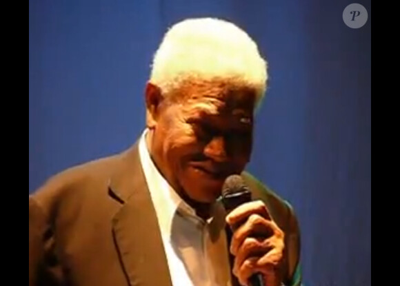 Bana en concert à Mindelo en octobre 2008. De son vrai nom Adriano Goncalves, Bana, roi de la morna et icône du Cap-Vert, est mort le 12 juillet 2013 à Lisbonne, à 81 ans.