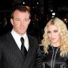 Madonna et Guy Ritchie à la première de RocknRolla, à Londres, le 1er septembre 2008.