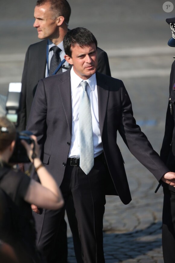 Manuel Valls au défilé du 14 juillet 2013 à Paris.