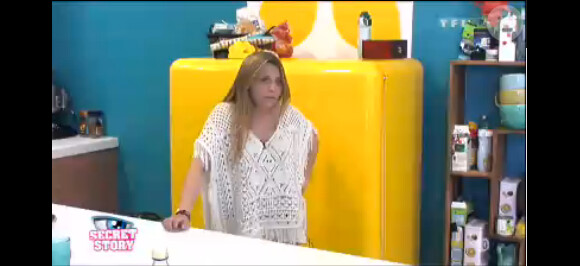 Clara se dispute avec Florine pour de faux dans Secret Story 7, lundi 15 juillet 2013 sur TF1