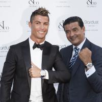 Cristiano Ronaldo : Élégant et séduisant devant Juliette Binoche, radieuse