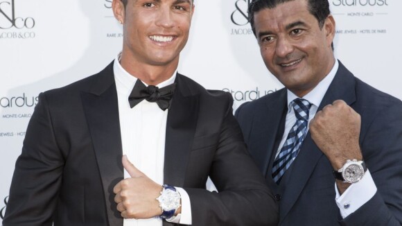Cristiano Ronaldo : Élégant et séduisant devant Juliette Binoche, radieuse
