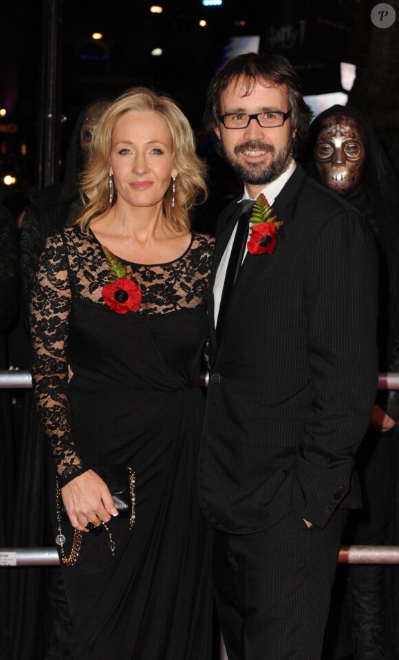 J.K. Rowling et son mari Neil Murray à Londres le 11 novembre 2010. 