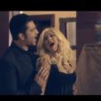 Christina Aguilera et Alejandro Fernández, séducteur, dans le clip de la chanson Hoy Tengo Ganas De Ti