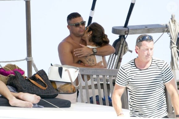 Ronaldo en vacances avec son amoureuse Paula Morais, le 23 juillet 2013 à Ibiza